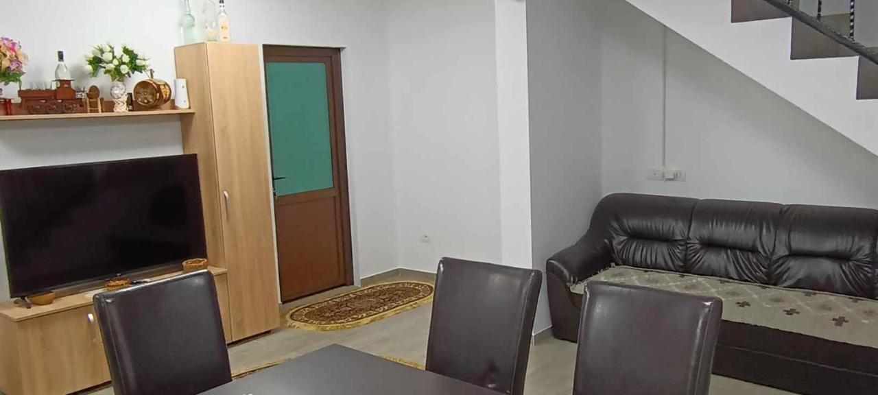 Casuta Din Livada Villa Moisei Dış mekan fotoğraf